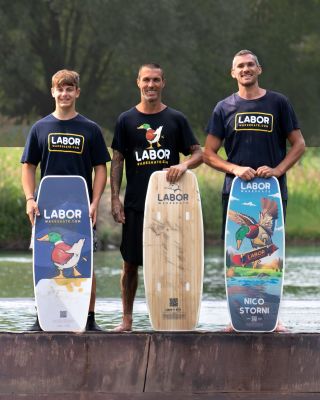 🦆✨ This isn’t just a photo… it’s a gateway to our profile! 🔗🧩 Take a look at the full picture 👀 👉 Tap our profile...